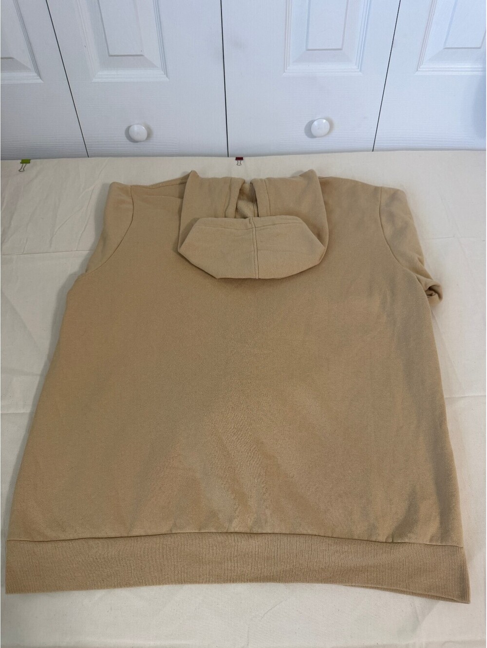 The Beatles Beige Hoodie Sweatshirt Size Large 60% Cotton 40% Polyester - Picture 10 of 11